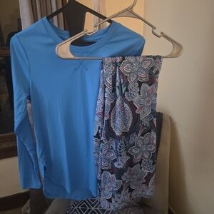 Blue Long Sleeve Top and Paisley Leggings Set
